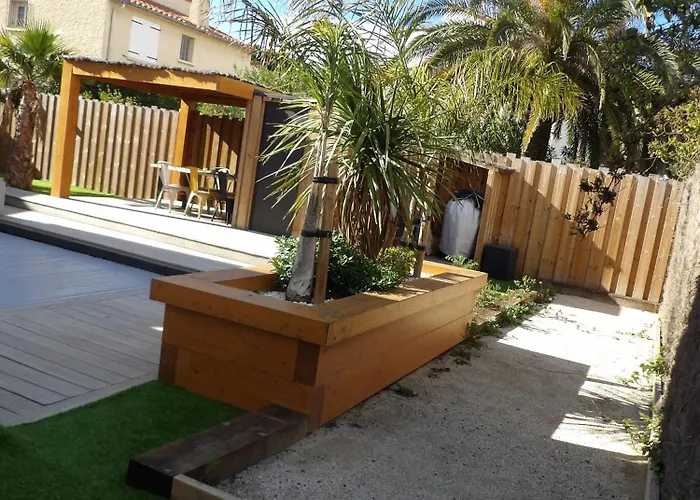 Cyprien Avec Piscine Privee Vila *
