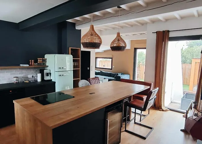 Cyprien Avec Piscine Privee Vila