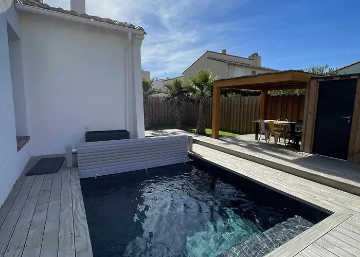 Vila Cyprien Avec Piscine Privee